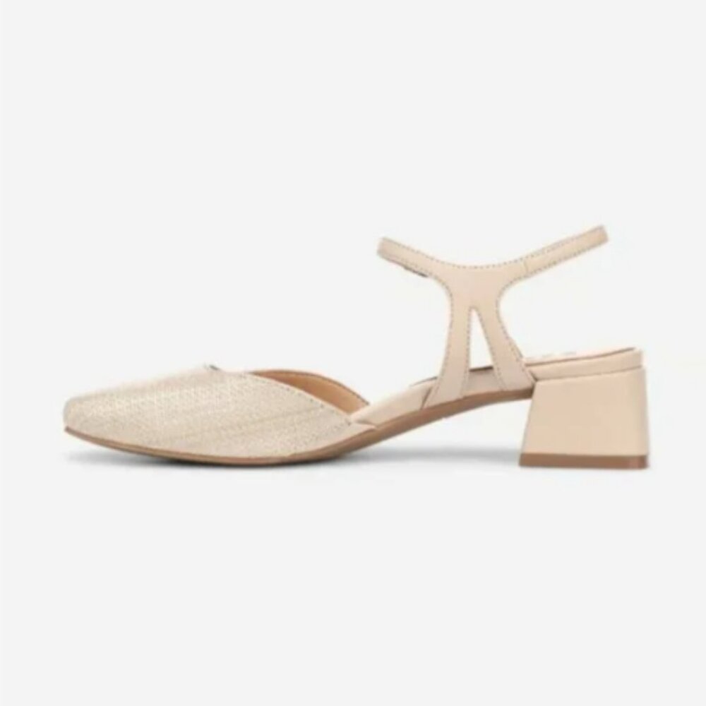 Naturalizer Women's Hattie Strappy Dress Pumps (Wide) - Picture 6 of 9